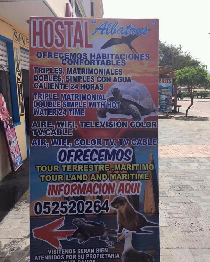 Hostal Albatros San Cristóbal Buitenkant foto
